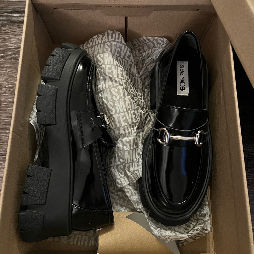 Steve Madden Trifecta Loafers